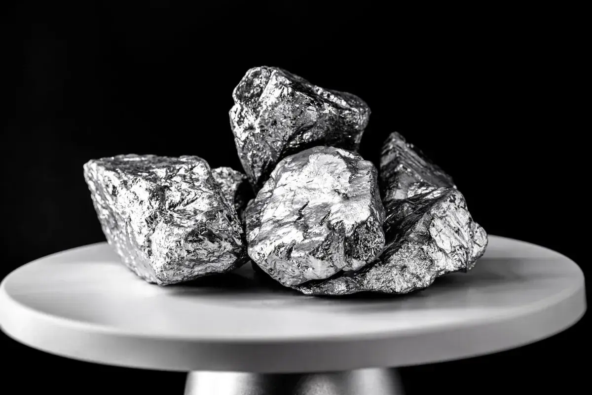 Platinum Platinum vs palladium: price, durability and key differences