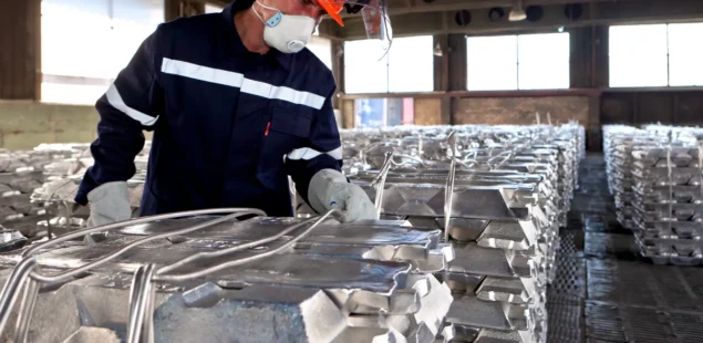 rusa Russian Aluminum Giant Rusal Invests $316 Million in Chinese Alumina Producer Following Supply Disruptions