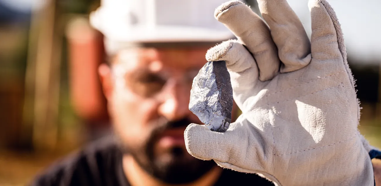 shutterstock_1755528719-2 Palladium: A unique metal with wide-ranging applications