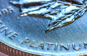 shutterstock_2613762121 Current platinum price trends