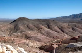 AngloGold pays 28 % premium for Augusta Gold to secure Reward, Bullfrog projects