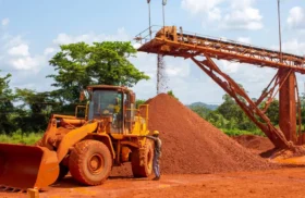 GIADEC Ghana cancels $1.2bn Rocksure bauxite lease, courts Emirates Global Aluminium and Chinese partners