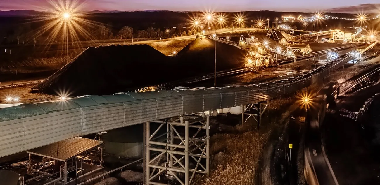 Glencore 1 Western Metal Smelters Face Existential Crisis as Chinese Overcapacity Crushes Global Processing Margins