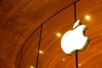 Apple Taps MP Materials for US-Made Rare-Earth Magnets in $500 Million Supply Shift