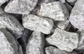 Zimbabwe Spodumene Exports Jump 30 % Despite Weak Lithium Prices